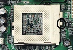 socket370.Broken.demonstration.JPG