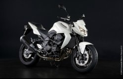 z750.JPG